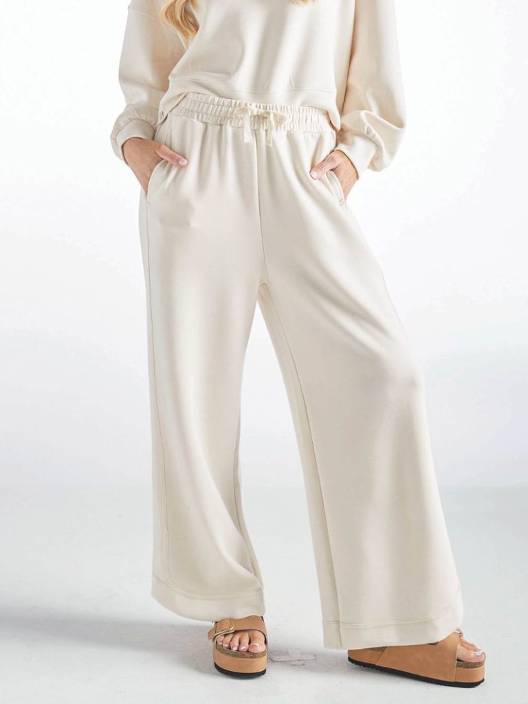 Simply southern Sloan offwhite flare pants