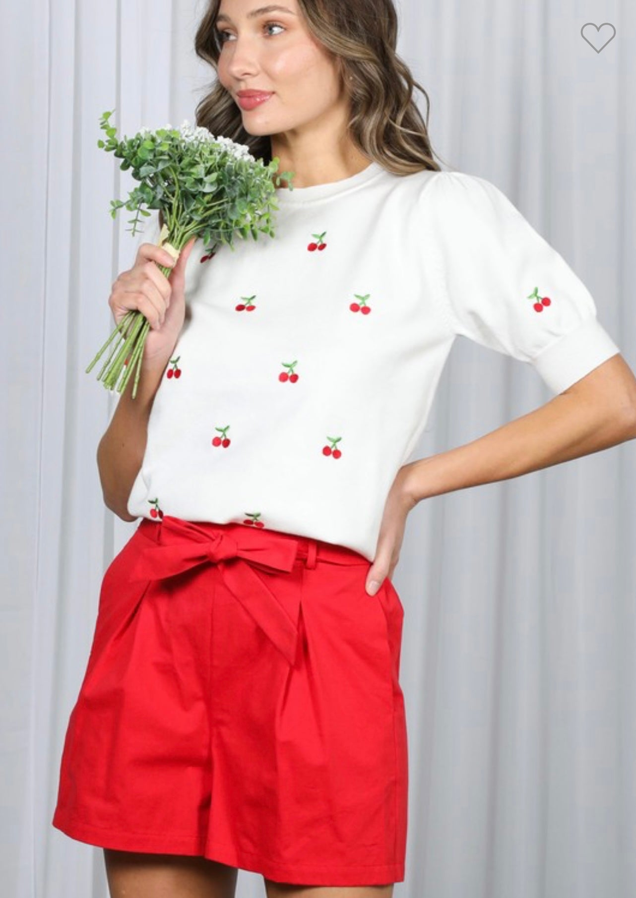 RED HIGH WAIST TIE WAIST SIDE POCKET PIN-TUCK DETAIL SHORTS