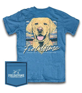 Fieldstone yellow lab with mallards Short Sleeve Pocket Tee