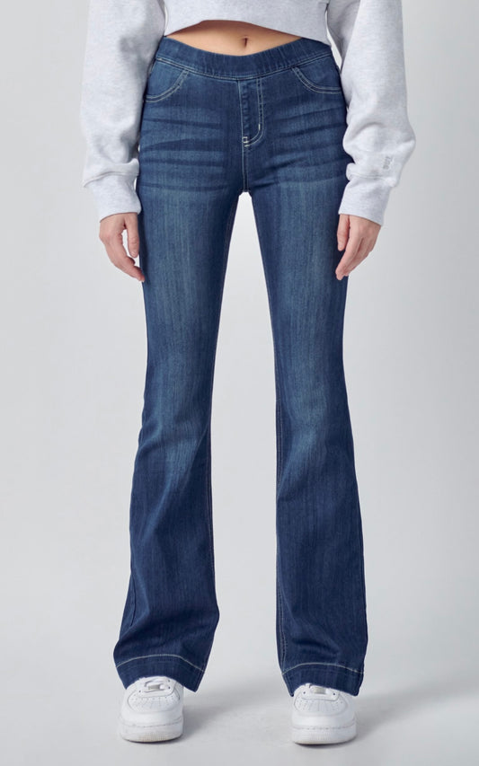 Cello mid Rise Pull On Flare Jegging- Dark wash