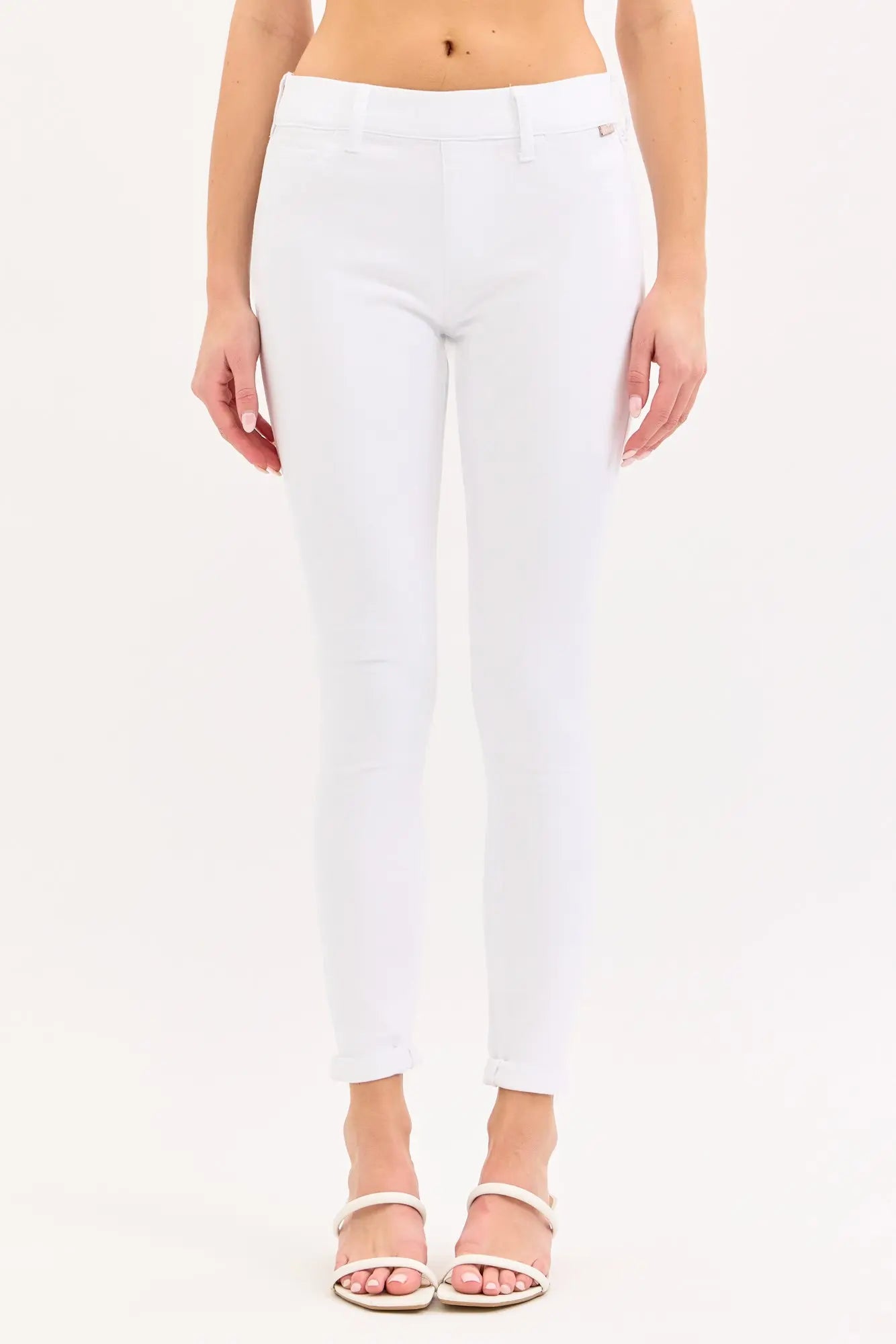 Mid Rise Pull On Crop white Skinny with Double Rolled Cuff