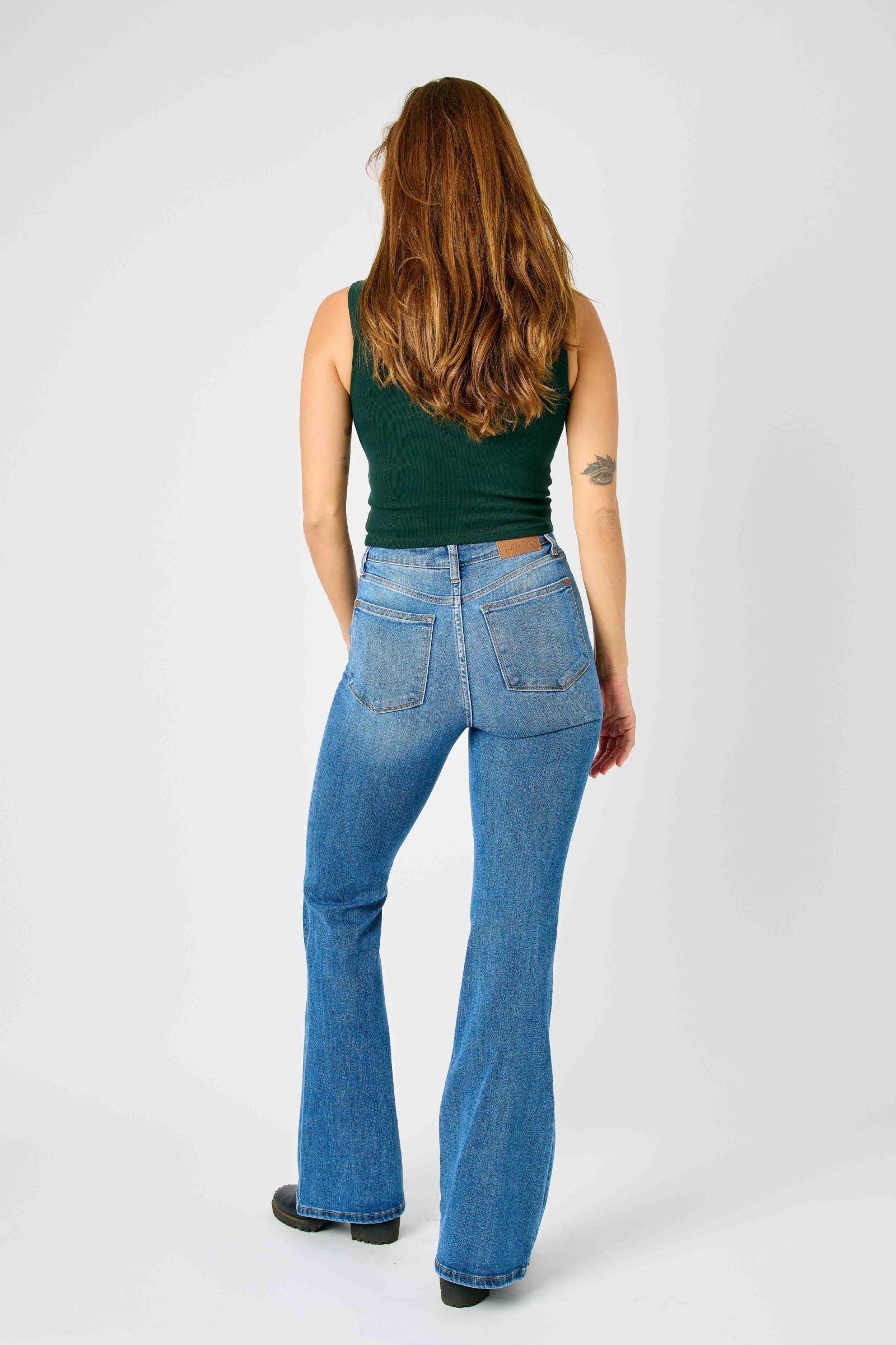 Curvy Judy Blue HIGH WAISTED CLASSIC FLARE