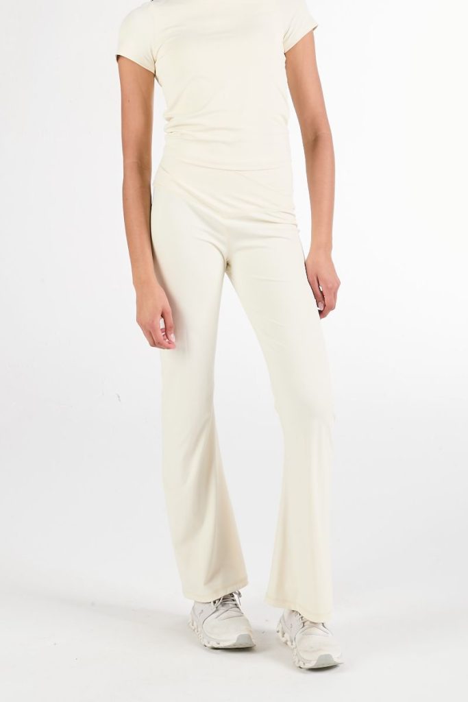 Simply Southern flare active pants in pearl